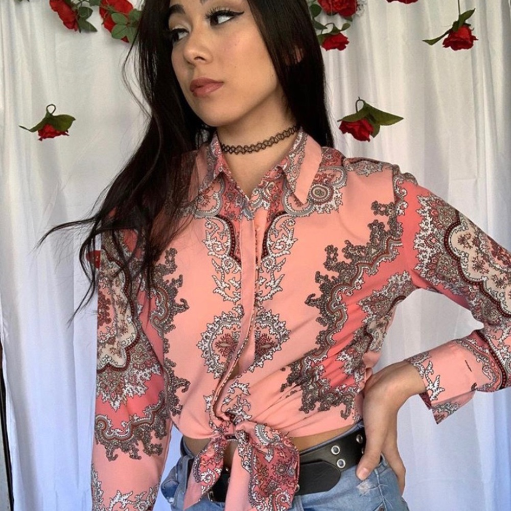 Cute pink button up by APT 9